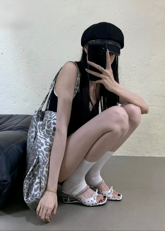 Hollow Heels