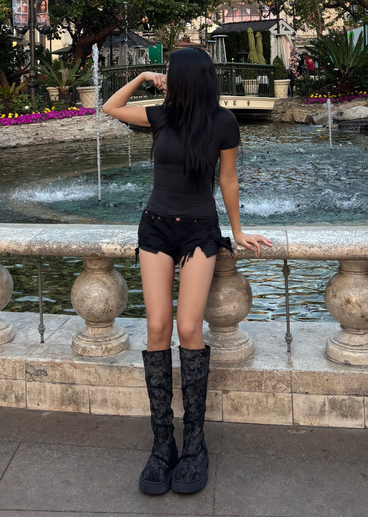 Ripple Column Platform Boots